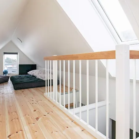 8 Person In Bl Vand Tatil Evi *